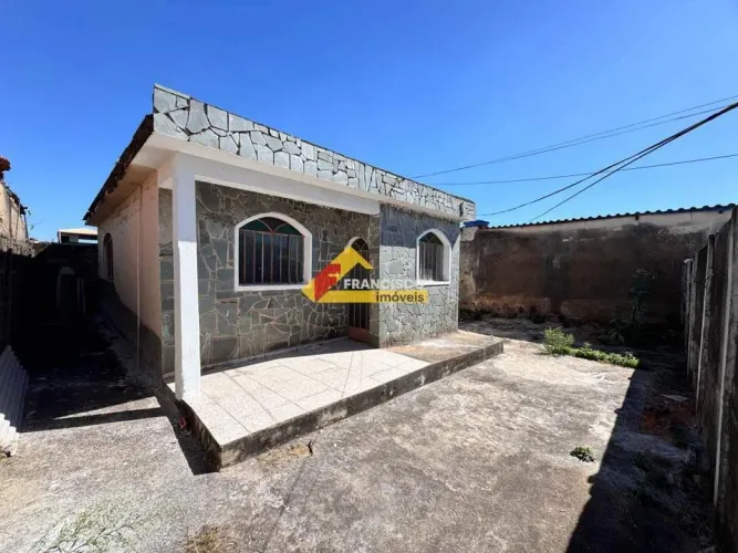 Casa para aluguel, 2 quartos, Interlagos - Divinópolis/MG