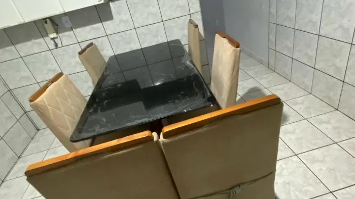 Mesa de jantar 6 cadeiras