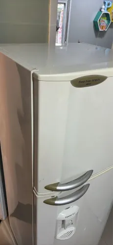 Geladeira Electrolux