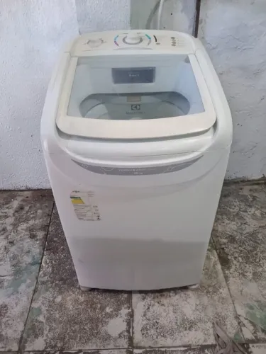 Máquina de lavar Electrolux 10kg