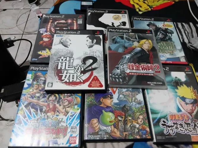 Jogos PlayStation2 JPN Pack 8+memory card