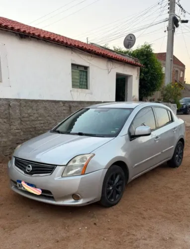 Nissan Sentra S 2.0/ 2.0 Flex Fuel 16V Aut. 2010