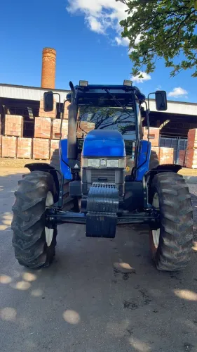 TRATOR TS 6040 2012