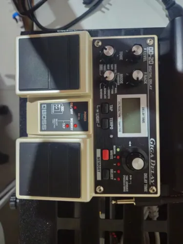 Pedal Boss DD-20 Giga Delay