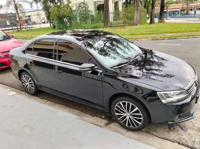 Volkswagen Jetta Highline 2.0 TSI 16V 4P Tiptronic 2012