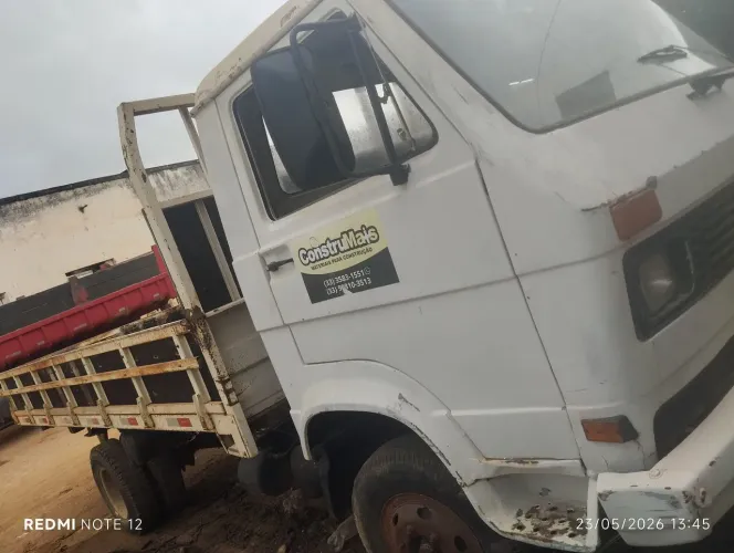 Vendo caminhao motor e caixa tudo revisado