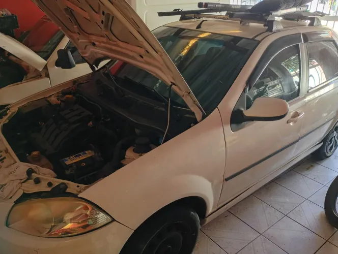 Fiat Siena EL 1.0 MPI Fire Flex 8V 4P 2013