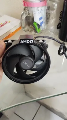 Cooler AMD