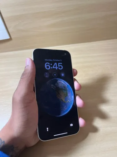 iPhone 14 Impecável