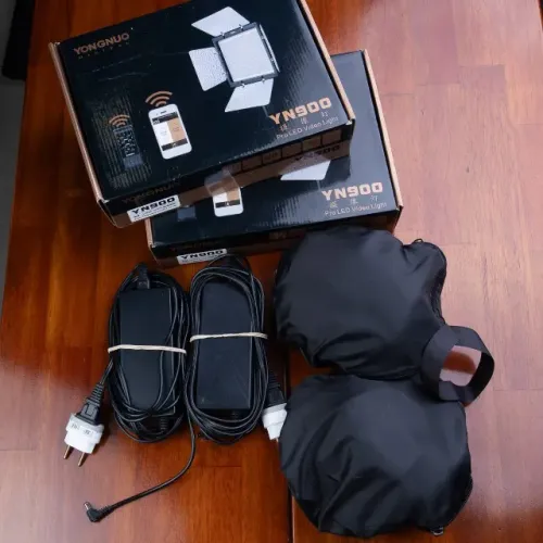 Kit 2x Painéis LED Yongnuo YN900 Bicolor + Fontes + 2 Softbox Dobráveis