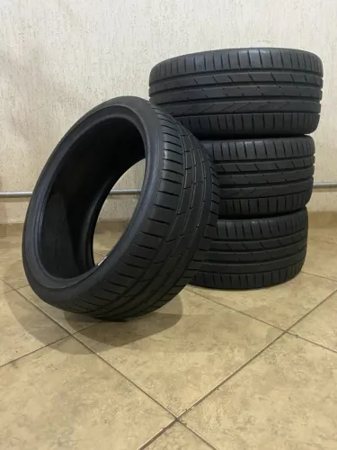 Pneus 245/35 R19 Hankook - Serve BMW Série 3 / Audi A4 / Mercedes CLA