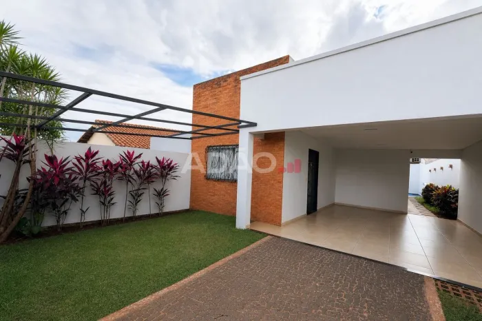 Casa Cyllêneo França - Jataí