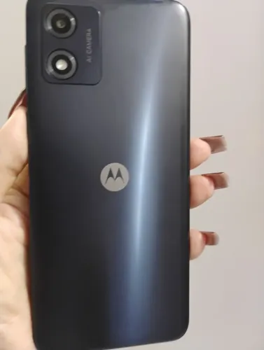 Celular Moto E13 em perfeito estado! Sem arranhões.