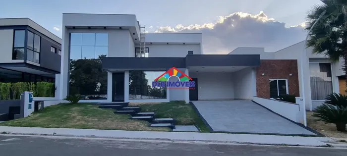 VENDA ou LOCAÇÃO: ESPAÇOSA, CONFORTÁVEL, ILUMINADA, COM VISTA PARA A MATA... UM SONHO DE C