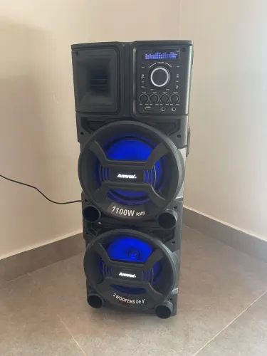 Caixa de som super potente 1100w