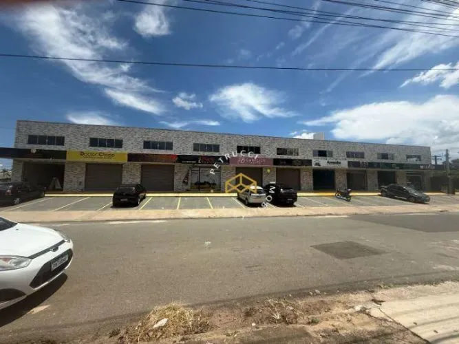EXCELENTE SALÃO COMERCIAL PARA LOCAÇÃO PRÓXIMO AO SHOPPING HORTOLÂNDIA.