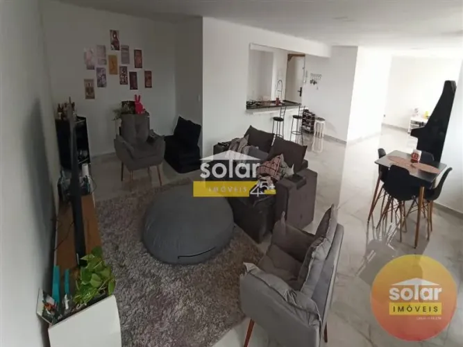APARTAMENTO COBERTURA Á VENDA: