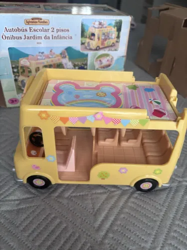 Sylvanian Families ônibus jardim da infância 
