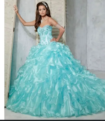 Vestido Debutante azul Serenity
