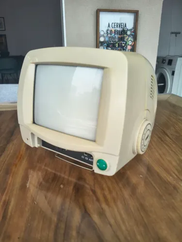 Monitor Bs206 6 polegadas antigo (sem cabo para teste)