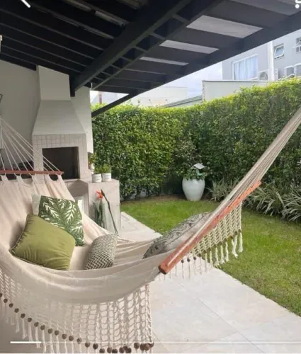 CASA para LOCAÇÃO BALNEÁRIO CAMBORIÚ