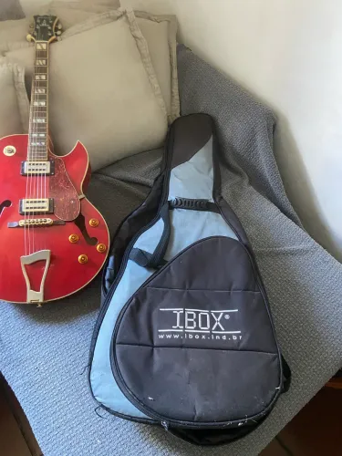 Guitarra Michael Jazz Action