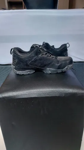 Tenis Moduc Oakley tamanho 39