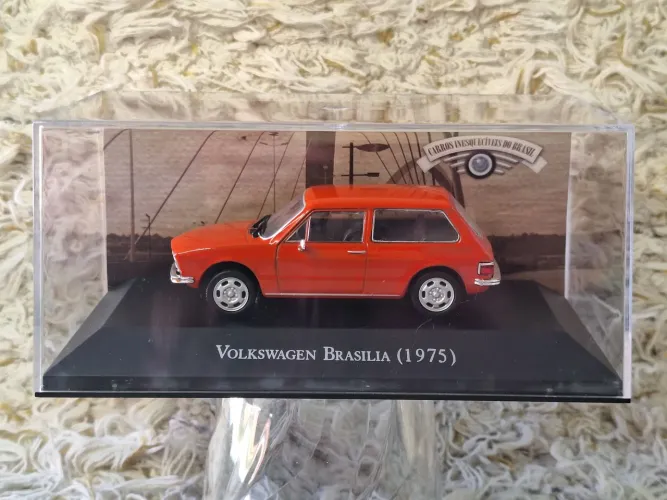 Miniatura Volkswagen Brasília 1975 - Carros Inesquecíveis do Brasil