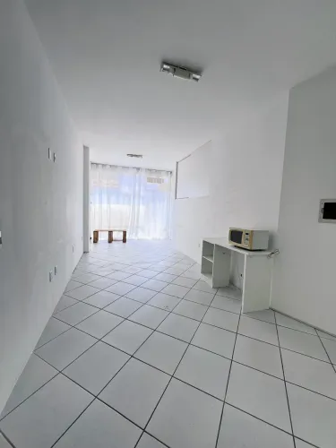 SALA COMERCIAL À VENDA NO BAIRRO SERRARIA - SÃO JOSÉ