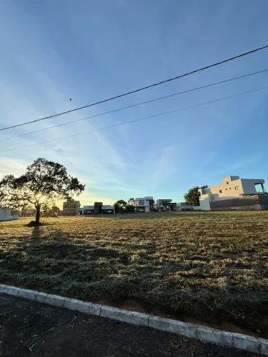 Terreno de 367 m² à venda no Residencial Leman em Porto Nacional TO