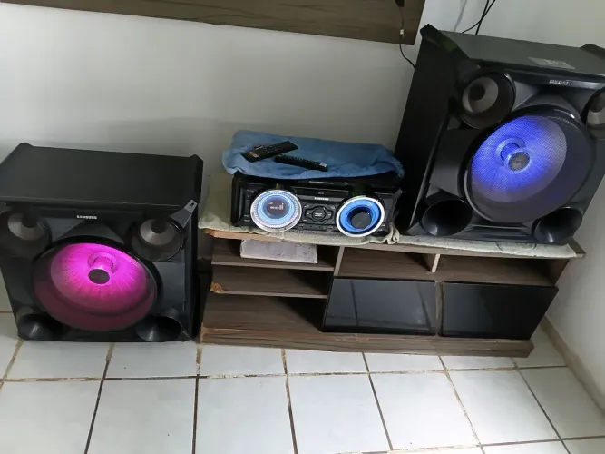 SOM SAMSUNG MX-HS8000