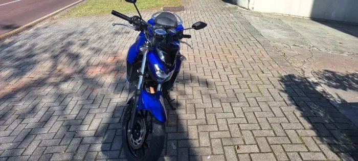 Fazer 250