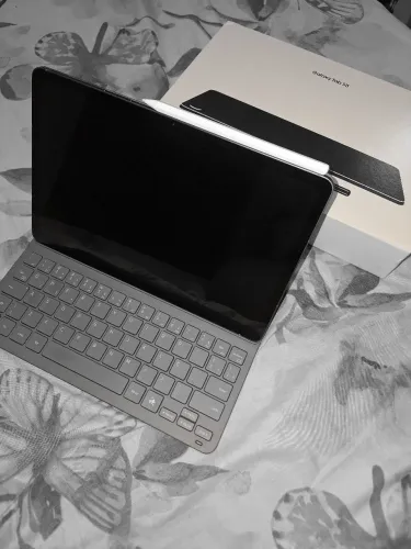 Tablet Samsung Tab S11 Wifi, 256GB, 12GB RA, Seminovo, com a caixa.  