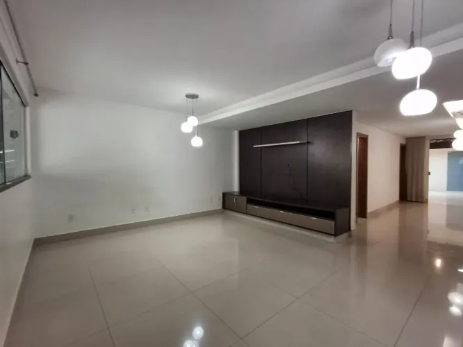 Sobrado à venda, 200 m² por R$ 1.219.000,00 - Parque Anhangüera - Goiânia/GO