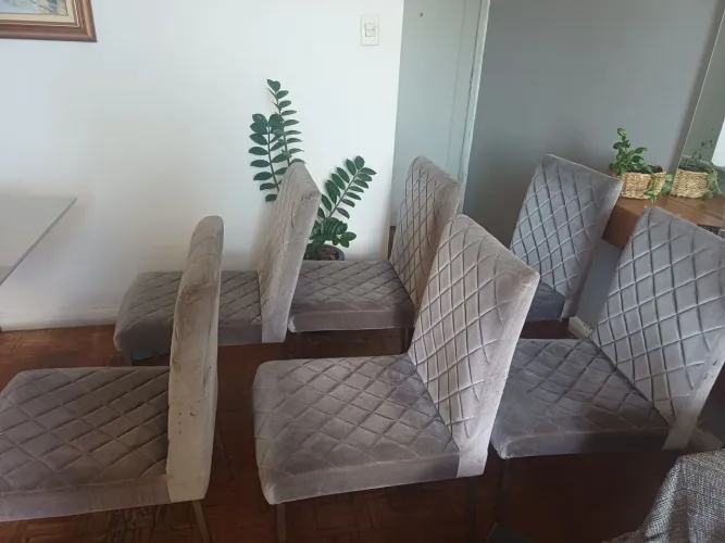 Vendo 6 cadeiras acolchoadas cinza belíssimas
