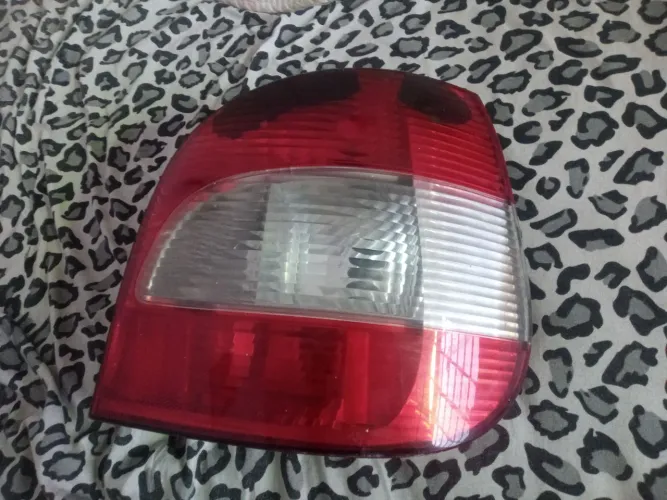 Laterna direita do Renault scenic 2005 Carro 