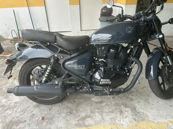 Royal Enfield Shotgun 650 Twin