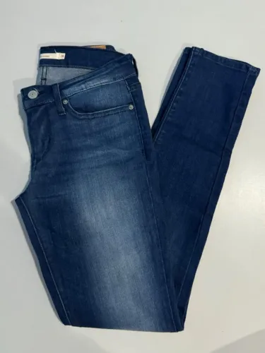 Calça Jeans Levis 711 Feminina Skinny Tamanho 36 Cor Azul Escuro Cintura Média Algodão