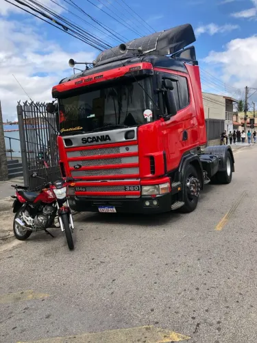 Vendo Scania 114G 360 ano 99 valor $160mil