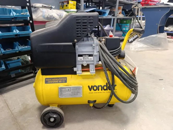 Compressor vonder 120 libras mcv216