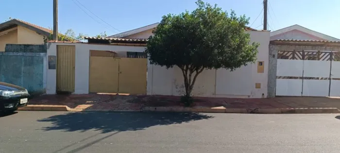 casa para alugar no avelino Palma com 3 quartos