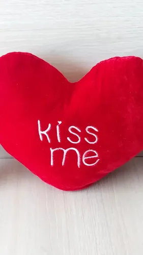 Almofada Kiss me