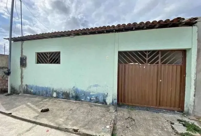 CASA NA CIDADE OLÍMPICA