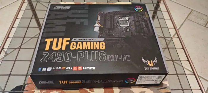 Placa-Mãe Asus TUF Gaming Z490-PLUS (Wi-Fi) LGA 1200 - Na Caixa!