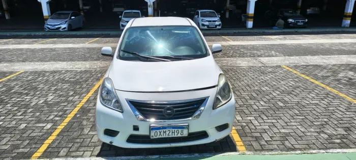 Nissan Versa SV 1.6 16V Flex Fuel 4P Mec. 2014