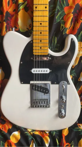 GUITARRA TELECASTER TAGIMA C/UPGRADE