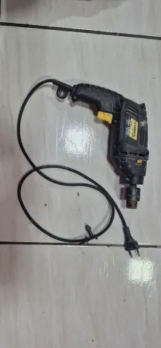 Furadeira de impacto hammer 550w+ acessórios