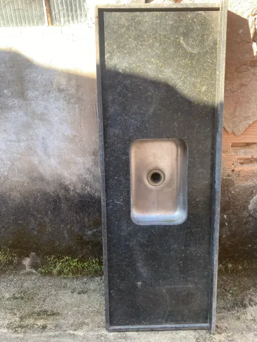 Pia de granito verde ubatuba 1,58 x 57