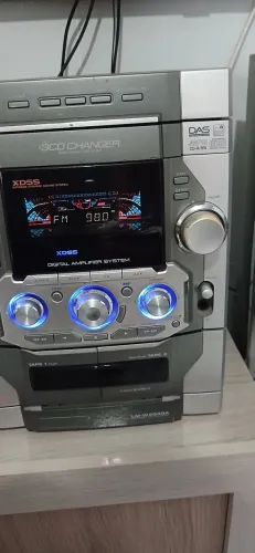 Som LG 2340A