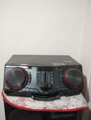 Mini System LG CJ98 2700 W RMS